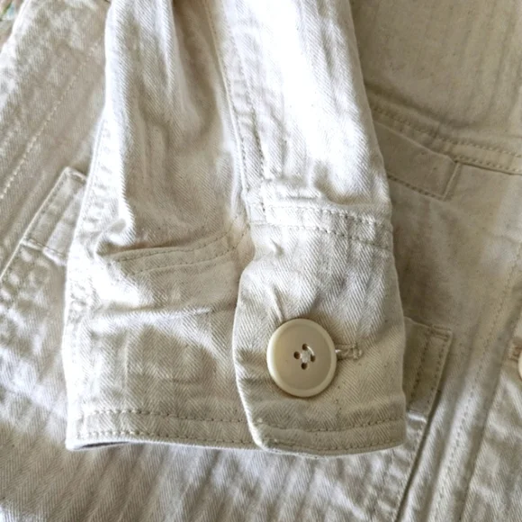 Women's Cream Jacket - Picture 7 of 12